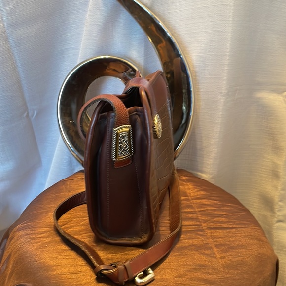 Brighton embrace crocodile leather  cross body shoulder bag. - Picture 2 of 5